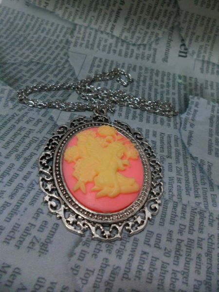 Camafeu Fada Creme e Rosa Níquel