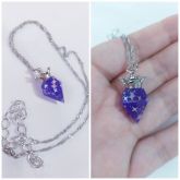 Colar Coroa com Estrelinhas Roxo BRILHA NO ESCURO